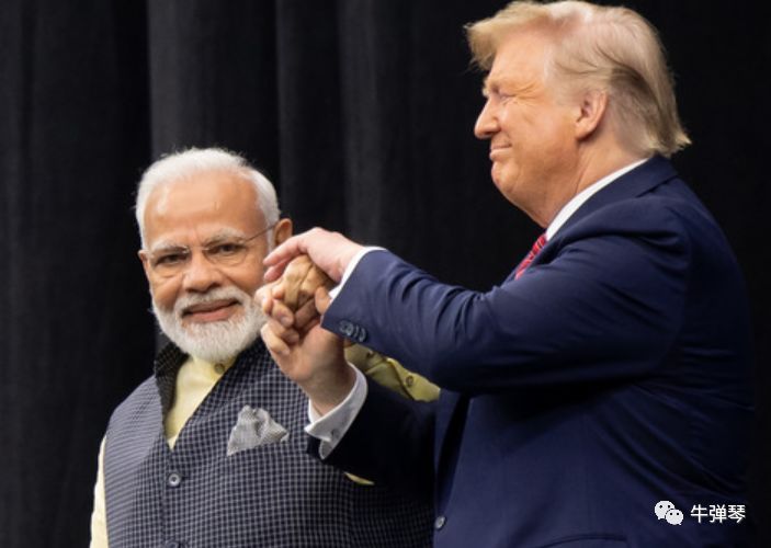 刚刚，全世界最危险的两个人在一起了！