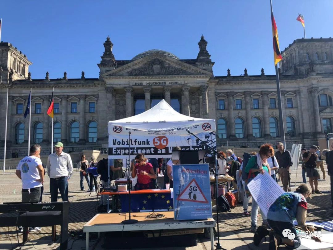 这个世界变了！这三个细节很意味深长！