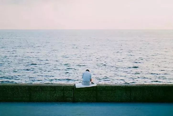 父母尚在苟且，你却在炫耀诗和远方（深度好文）！