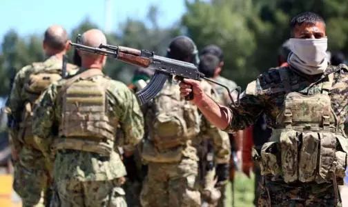 美国突然撤军，战争开打！