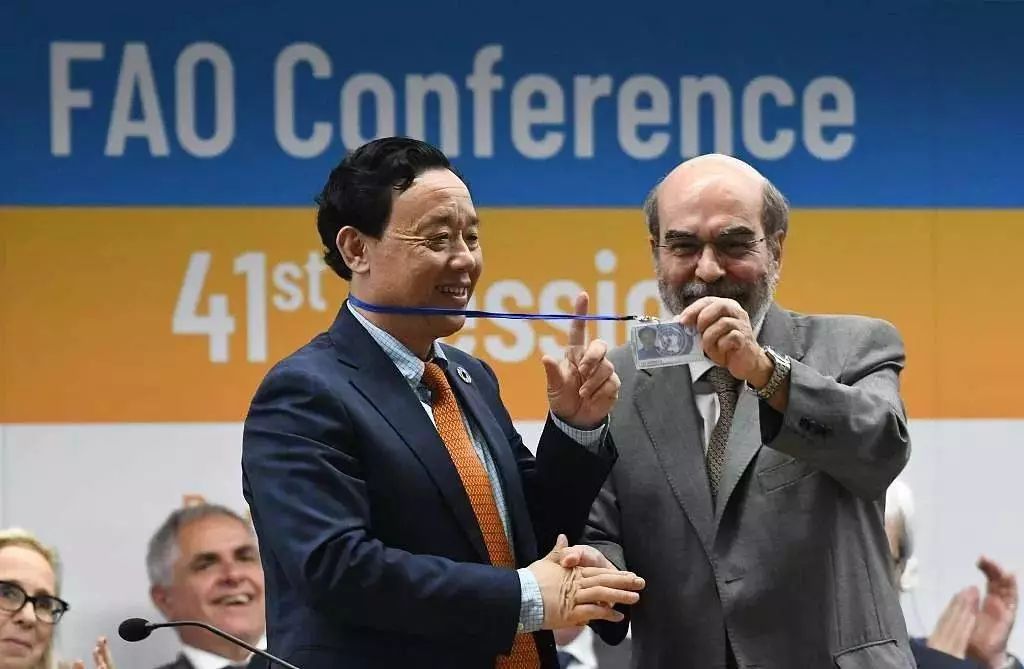 原来是中国赢了，难怪美国人如此气急败坏...