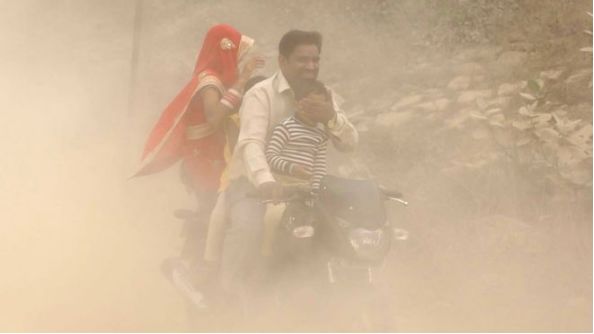 中国向印度排放毒气？摊上这样的邻居，心真累！