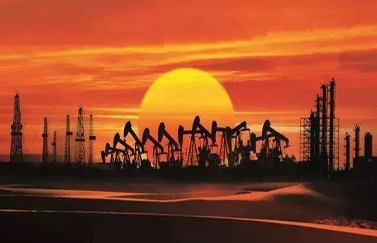 一次悲愤的禁运令美、日、欧大衰退！为何美国只储备7亿桶石油，中国才2.4亿桶？