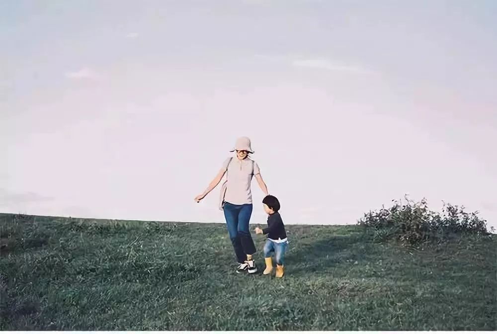 低声教育，是父母给孩子最大的尊重！