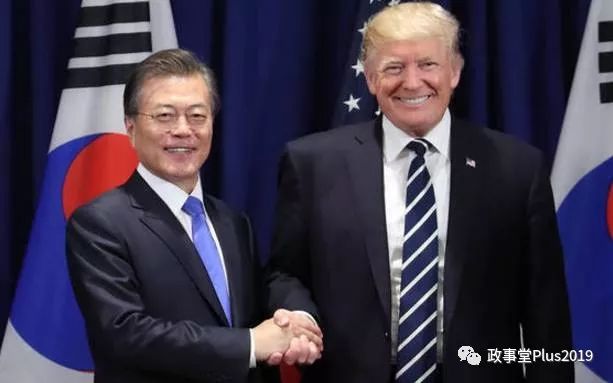 特朗普勒索文在寅50亿美金，图个啥呢？