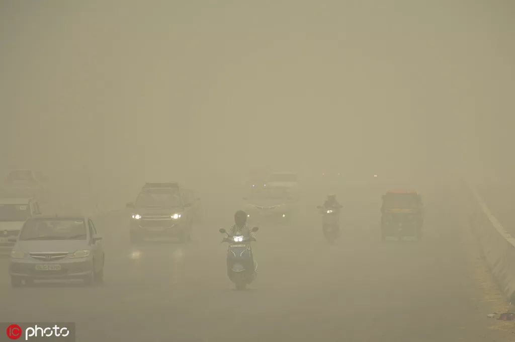 两起“甩锅”事件引起的思考：在这场攻坚战中，中国只需做自己！