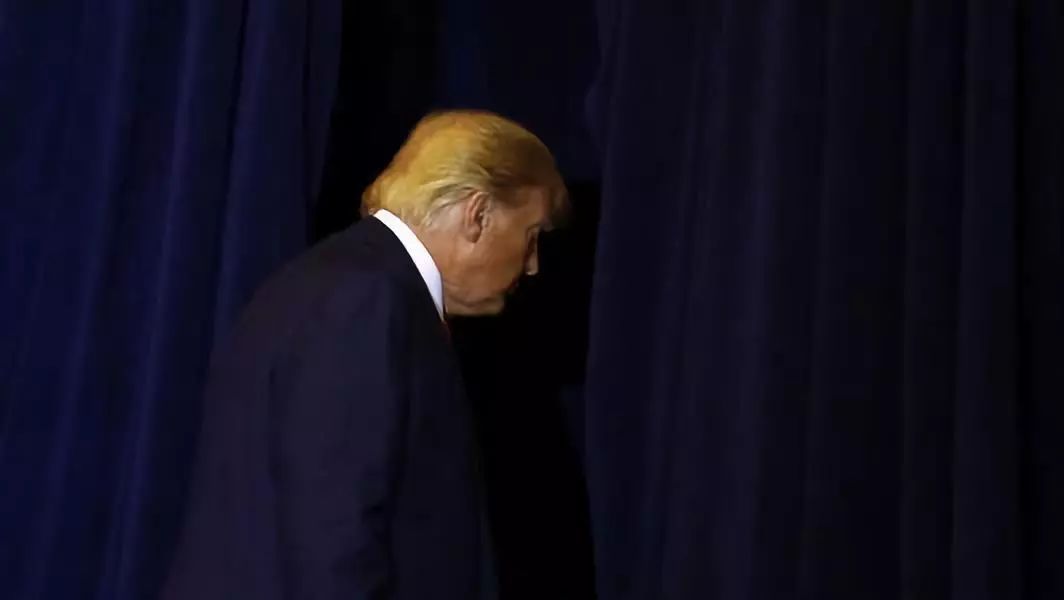 美国要中国的钱，更要中国的命！