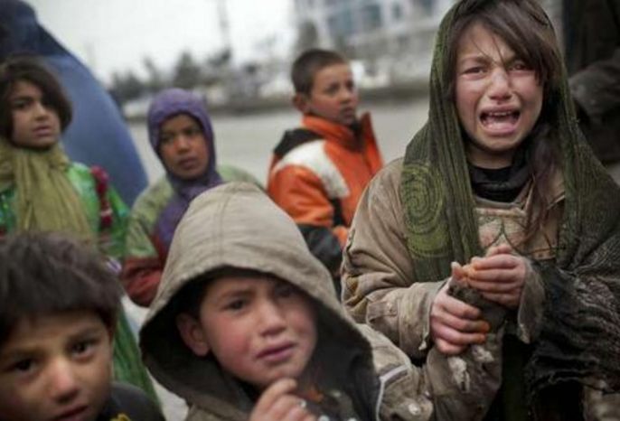 中亚“锁钥”之战：美国身陷泥沼，意欲拖拽东方！