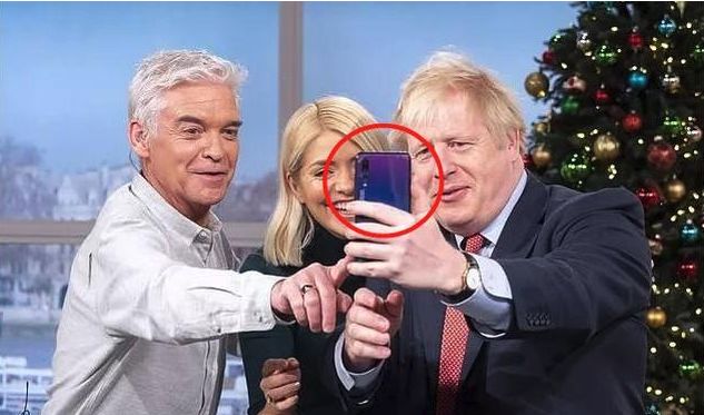 中美贸易战、英国脱欧的后续会如何？