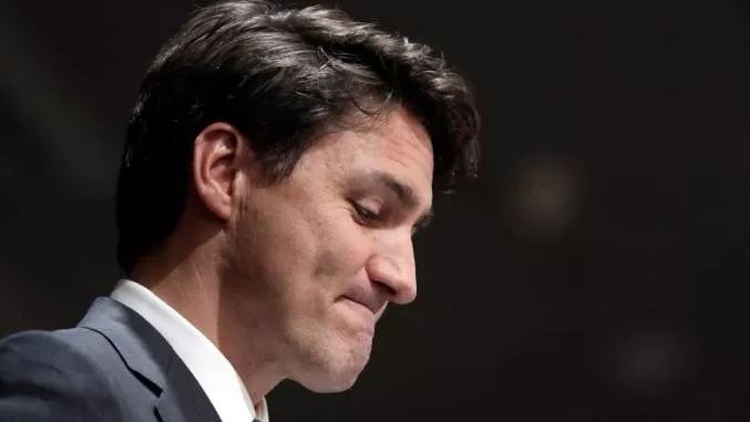 看，这就是替美国卖命的下场：此国得罪中国，现在欲哭无泪！