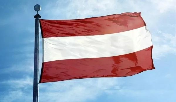 意外！把中国列入了“威胁名单”，这个国家你肯定想不到！