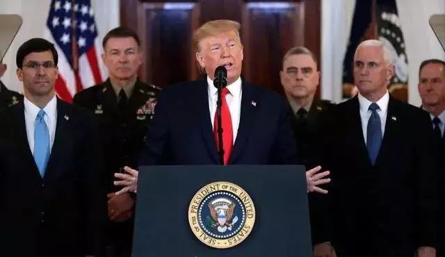 特朗普突然“认怂”，背后或是又一个大阴谋...