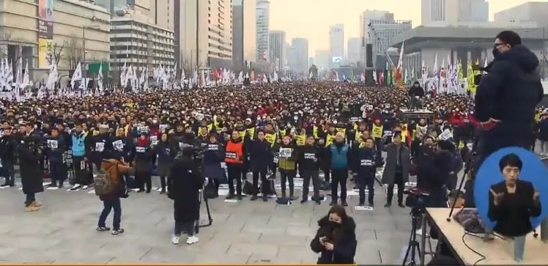 看到一盘散沙的韩国和日本，我担心疫情会回流中国！