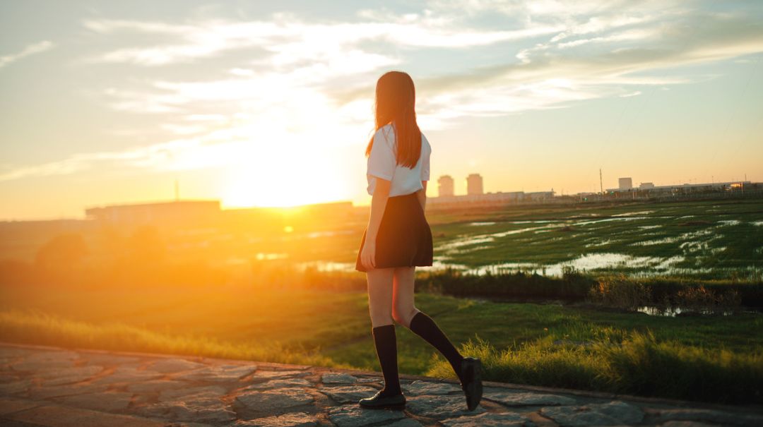 成年人的再见，都是悄无声息的！