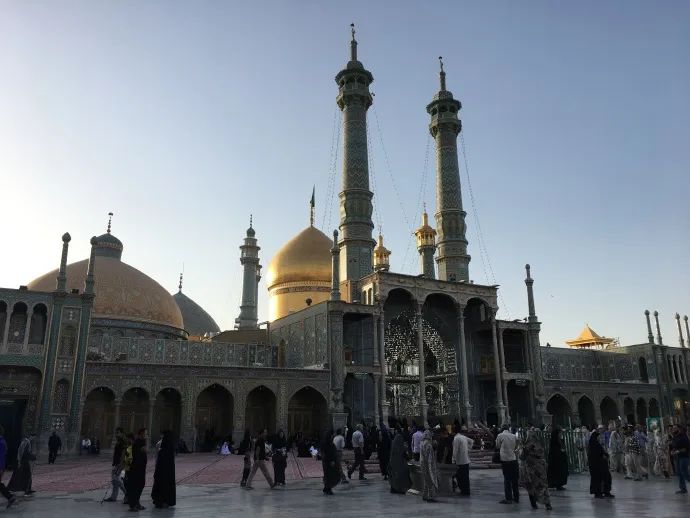 确诊人数迅速攀升，伊朗能控制住吗？