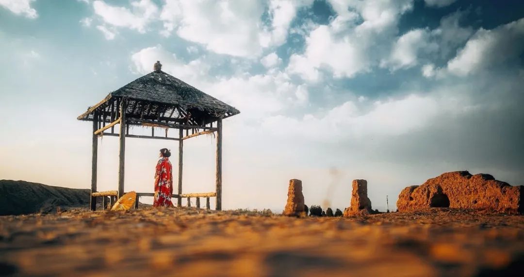 24句哲理诗词，浓缩人的一生！