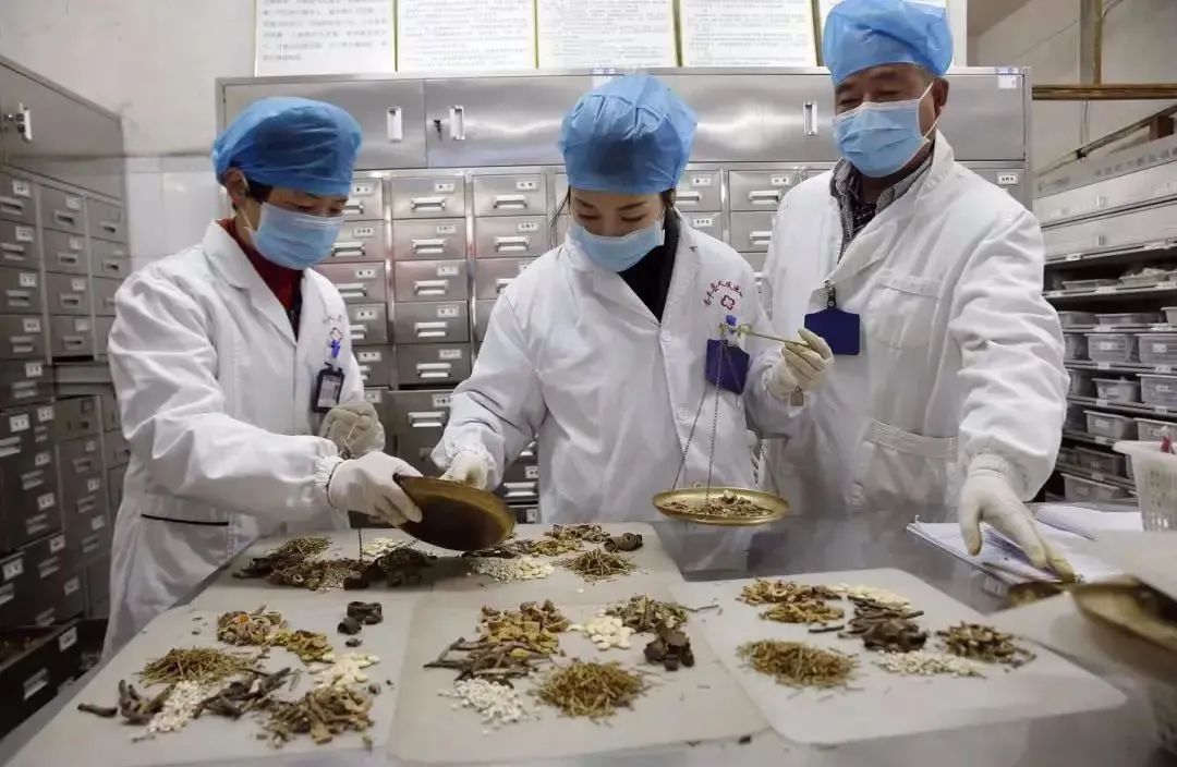 你信吗，中医治新冠比西医好？