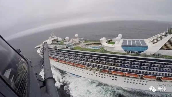 美国同意“至尊公主号”乘客上岸，但麻烦只是刚刚开始！