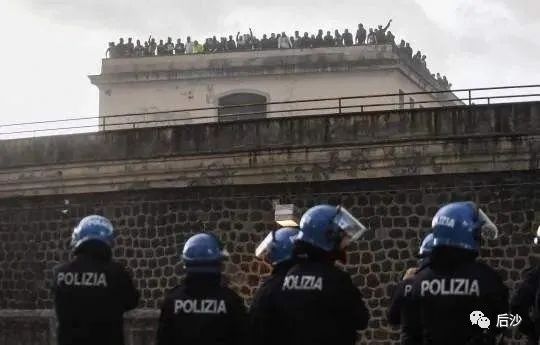 欧美不珍惜中国抗疫争取来的时间，结果成了无头苍蝇！