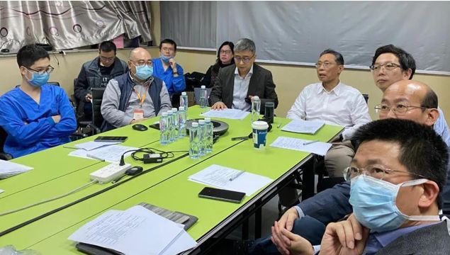 那些辱骂“中国病毒”的国家，我们为啥还要救？