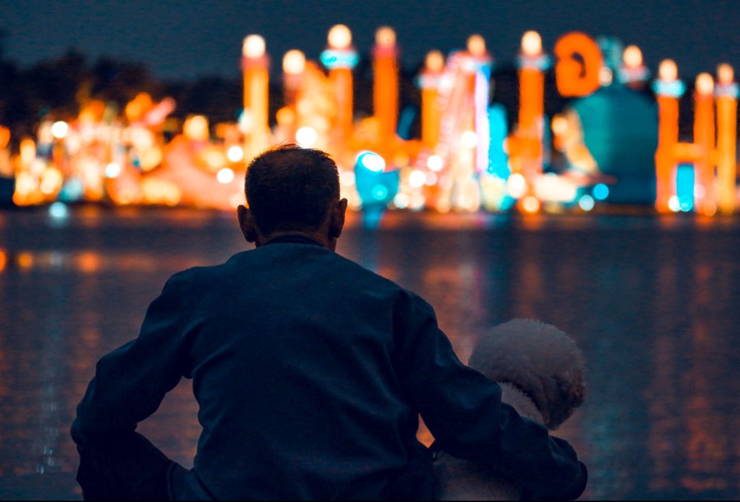 躺在病床的爱（感人至深）！