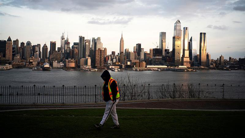 一周美国328万人失业：疫情防控，东亚为什么比西方做得好？