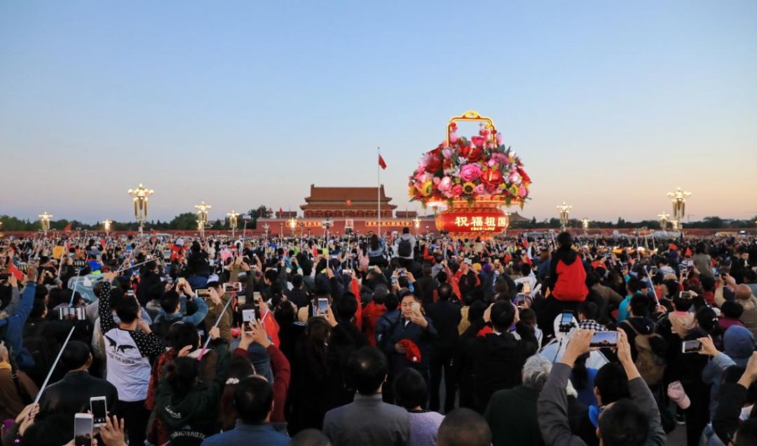 中国的超大规模性与结构！