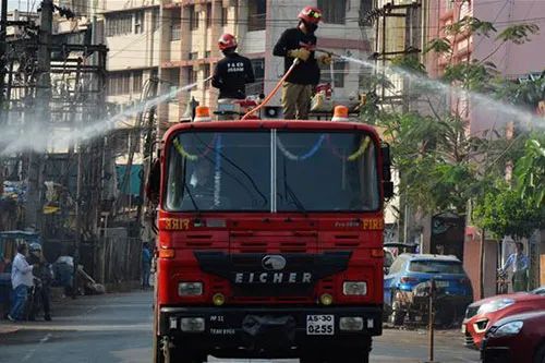 超1.3亿人将感染病毒、全球第二人口大国面临失控？别小看印度……