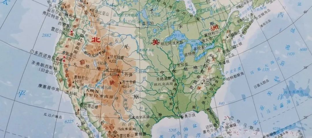 十点分析，美国正在走向崩溃吗？