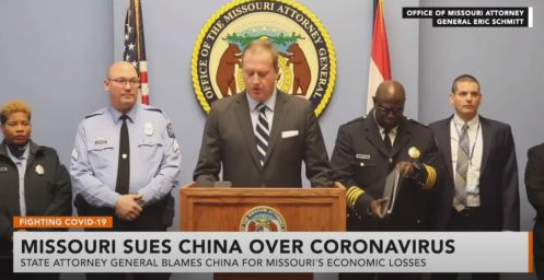 一个危险的信号：西方甩锅升级，中国正面临一场硬仗！