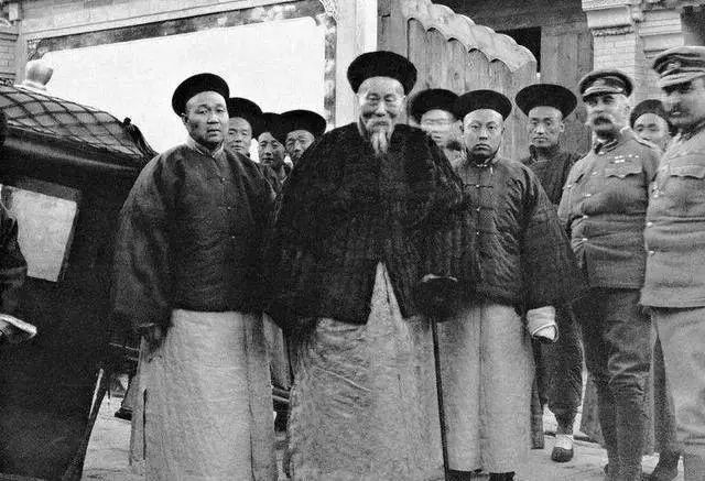 李鸿章的“卖国”与“爱国”！