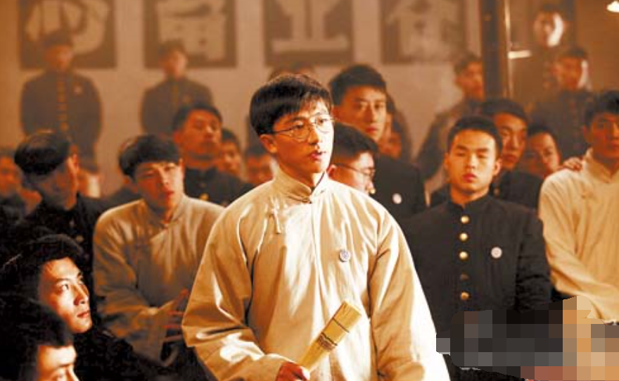 年轻人，请大声对这个世界说话！