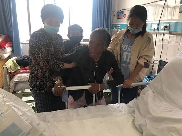 “埋母”背后，深藏着怎样的社会问题？