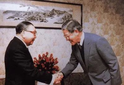 蒋经国当年咋就选中了李登辉？