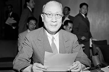 张彭春是谁？美国人为何突然要捧他？