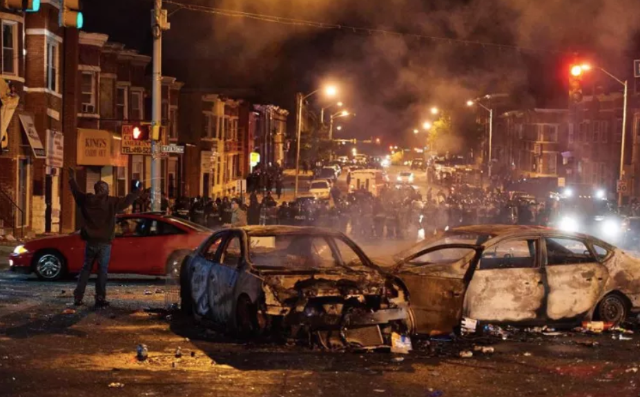 关于美国骚乱，说几句不合时宜的话！