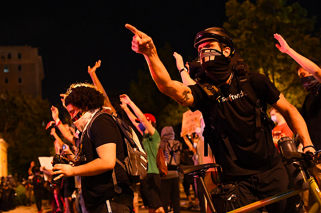 200多年了，美国为何都没能根治大规模社会骚乱？