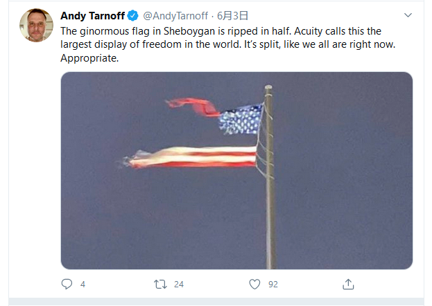 闪电下的暴风雨！