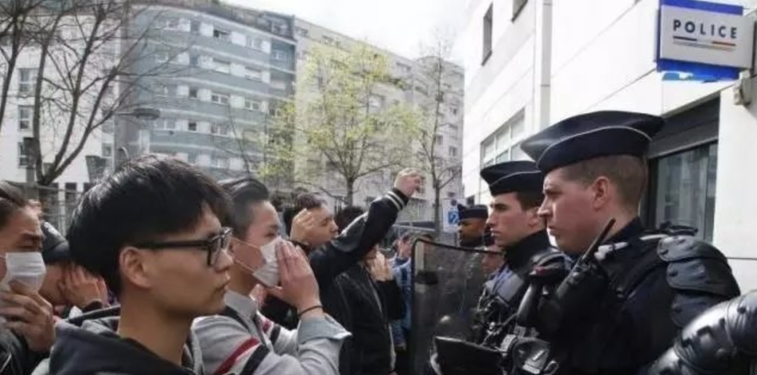 美国种族问题：比歧视更严重的是爱恨情仇​！