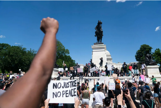 彻底炸了，又一起暴乱席卷而来！