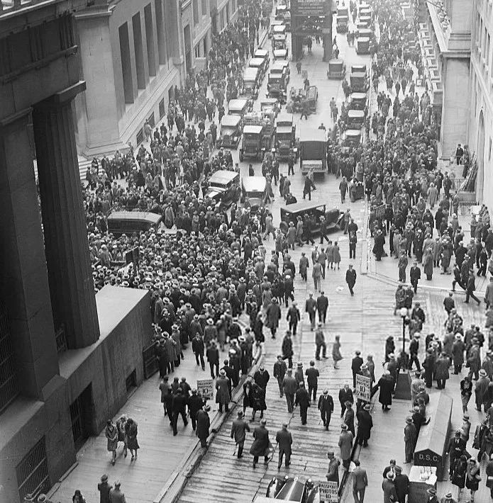 不受约束的银行业！