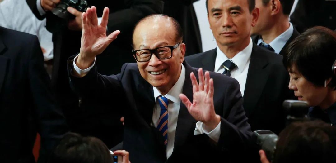 要花88亿，建“香港城”：李嘉诚下注英国？