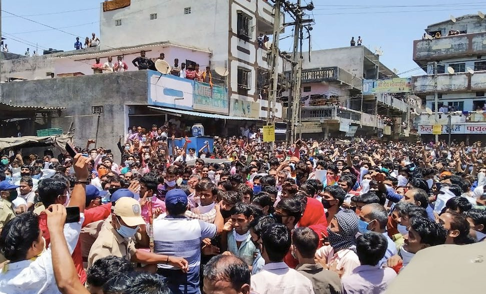 印度今天崩溃了没？