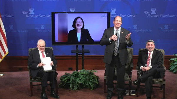 阴损！华盛顿又往中国统一大业前扔路障！