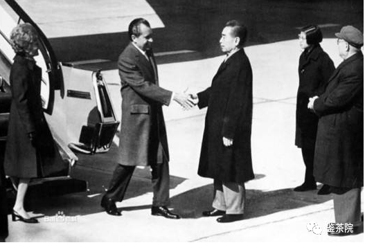 中美在揣着明白装糊涂！