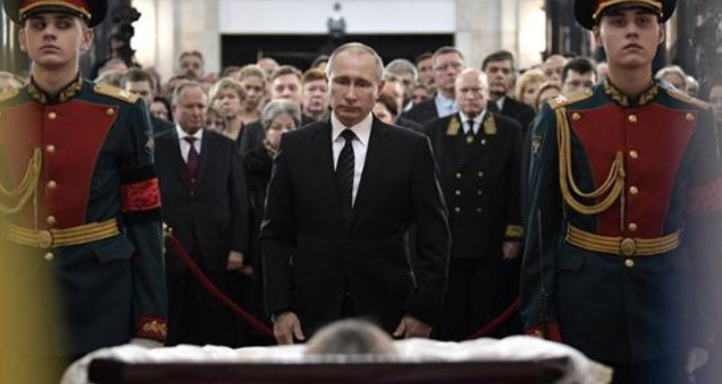 坦然面对这个事实：一个时代过去了！