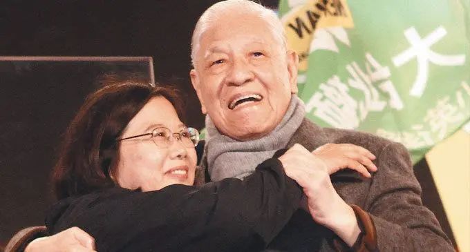 皓首匹夫，苍髯老贼，死不足惜！