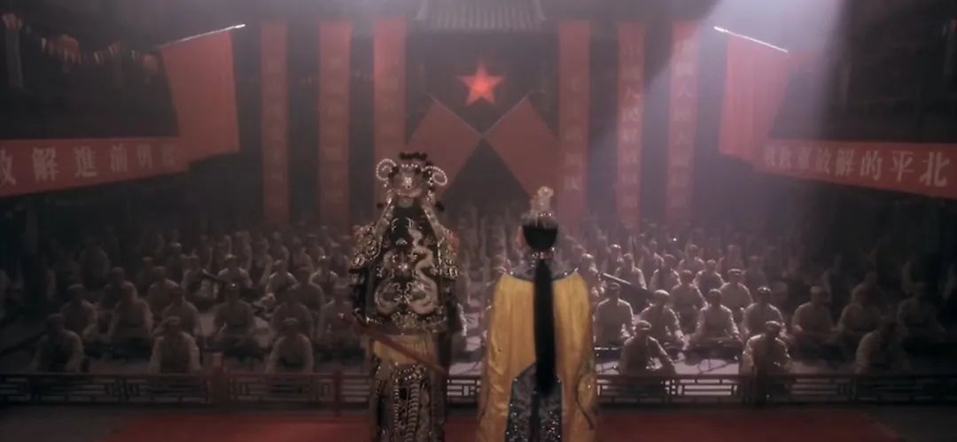 从《霸王别姬》看中国的革命进程！