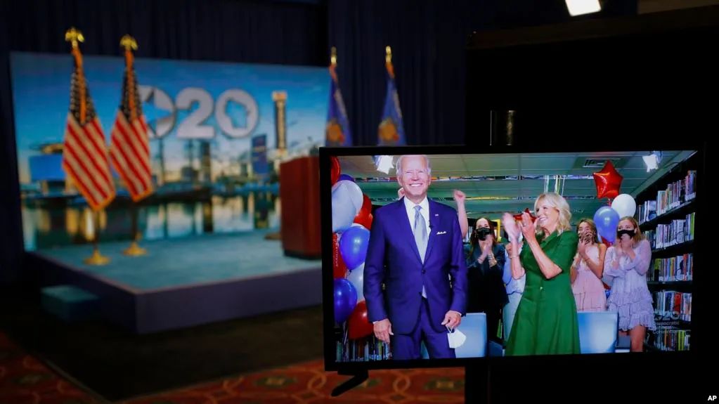 丢掉幻想，包括丢掉对拜登的幻想！