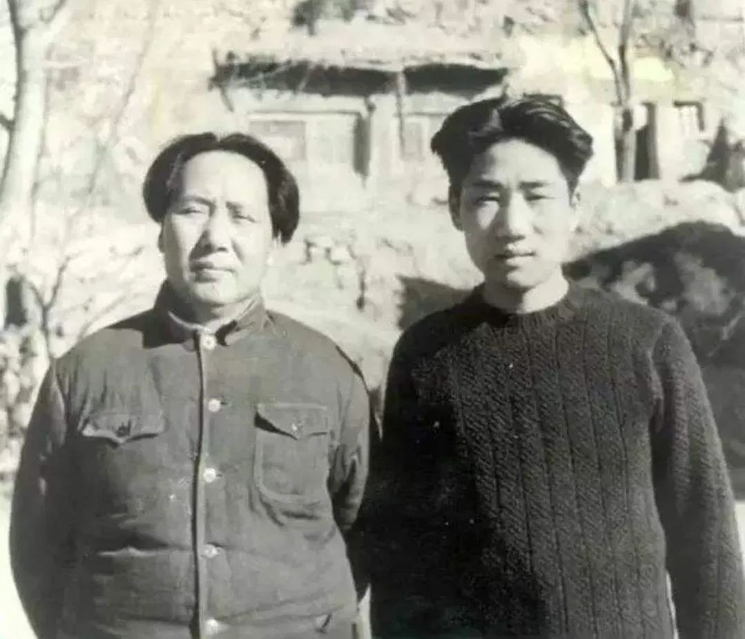 被社会暴打以后，你才会想起毛泽东！